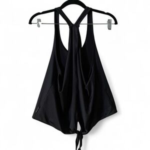 Size: M l Black Mesh Back Tie Workout Top